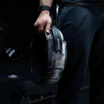 Fall of Rome Lever Belt